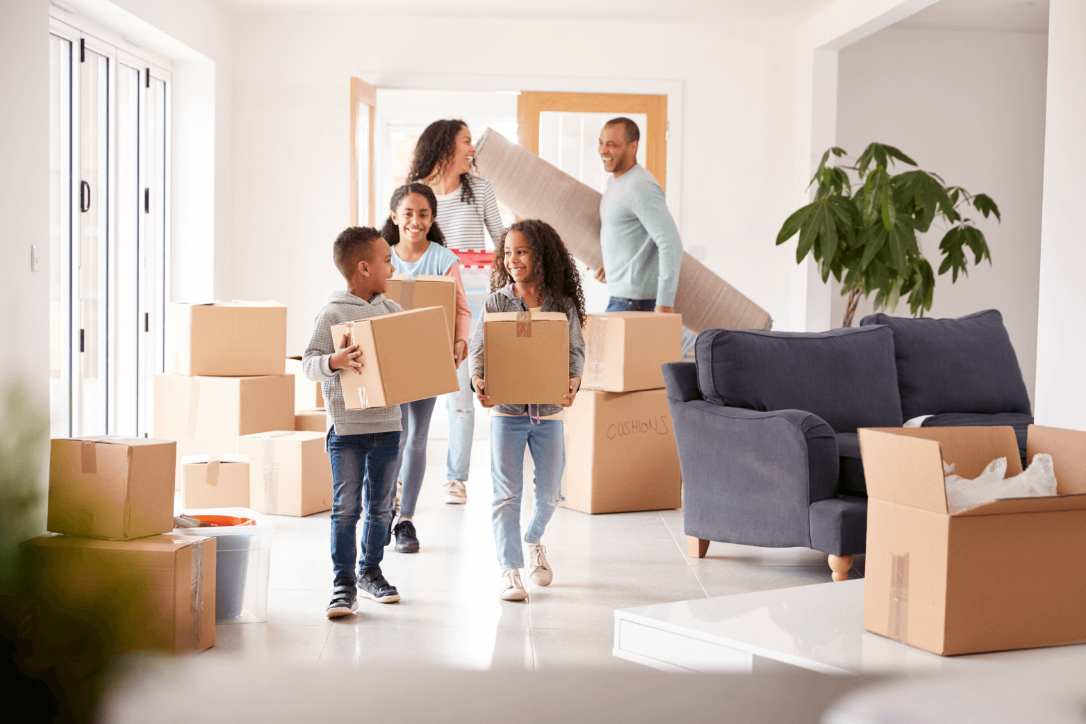 2024 MAY moving home who should your notify